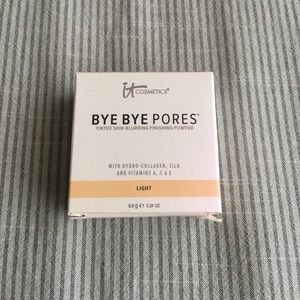 Tinted setting powder
